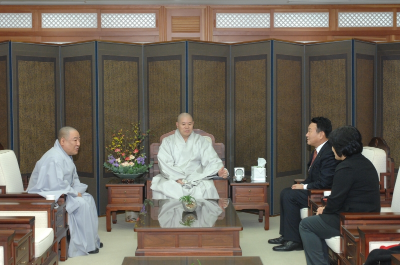 2010.01.11_서울시 문화예술과 안승일 문화국장, 엄연숙과장 (2)